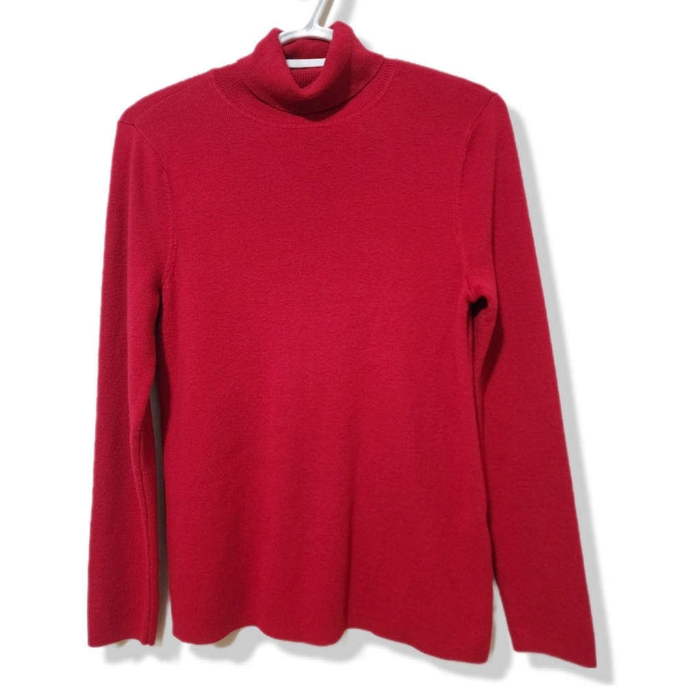 Chico's turtle neck sweater  size: M